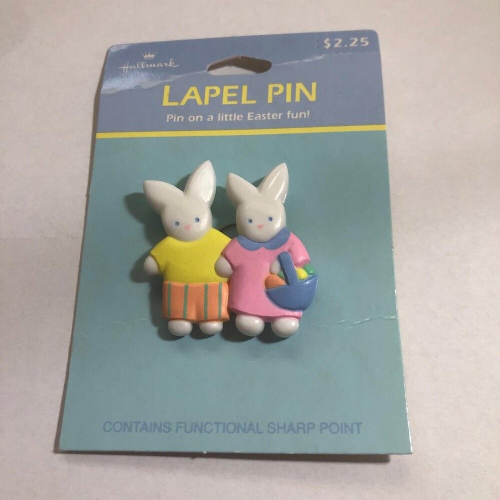 New Vintage Hallmark Lapel Pin Easter Spring Bunny Rabbit Couple Brooch